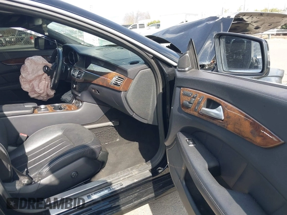 2014 Mercedes-Benz CLS 550 with VIN WDDLJ9BB3EA091673, listed as a IAAI auction lot 41721203 with 80,563 mi miles and . Bid and sale history available at DreamBid. Image 5.