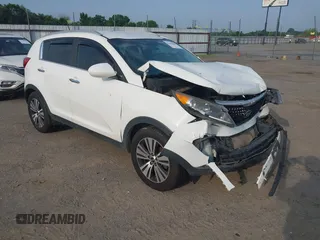 2016 Kia Sportage EX with VIN KNDPC3AC0G7880392, listed as a IAAI auction lot 42447880 with 111,679 mi miles and . Bid and sale history available at DreamBid. Image 1.