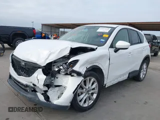2013 Mazda CX-5 Grand Touring with VIN JM3KE2DEXD0166115, listed as a IAAI auction lot 41919164 with 102,999 mi miles and . Bid and sale history available at carsss.com. Image 21.