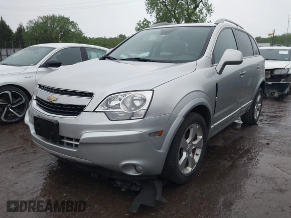 2014 Chevrolet Captiva Sport LTZ with VIN 3GNAL4EK4ES663754, listed as a IAAI auction lot 42111180 with 201,563 mi miles. Bid and sale history available at carsss.com. Image 2.