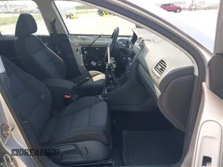 2014 Volkswagen Golf TDI w/Sunroof & Nav с VIN WVWNM7AJ9EW007463, выставлен на аукционе IAAI как лот 42211804 с пробегом 62 381 миль миль и . История ставок и продаж доступна на DreamBid. Изображение 5.