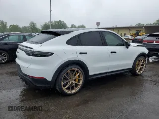2023 Porsche Cayenne with VIN WP1BK2AY8PDA39066, listed as a Copart auction lot 60699995 with 7,785 mi miles and Salvage title. Bid and sale history available at DreamBid. Image 3.