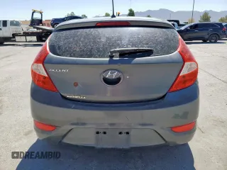 2012 Hyundai Accent GS z VIN KMHCT5AE4CU023012, wystawiony jako Copart lot #57890195 z przebiegiem 29 759 mil mil oraz Czysty tytuł • Clean title. Historia ofert i sprzedaży dostępna na DreamBid. Obrazek 6.