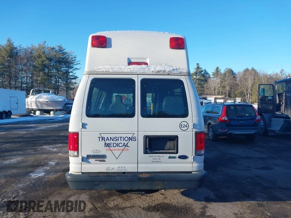 2013 Ford Econoline Cargo Commercial with VIN 1FTNS2EW7DDB11409, listed as a IAAI auction lot 41479914 with 216,048 mi miles and . Bid and sale history available at carsss.com. Image 17.