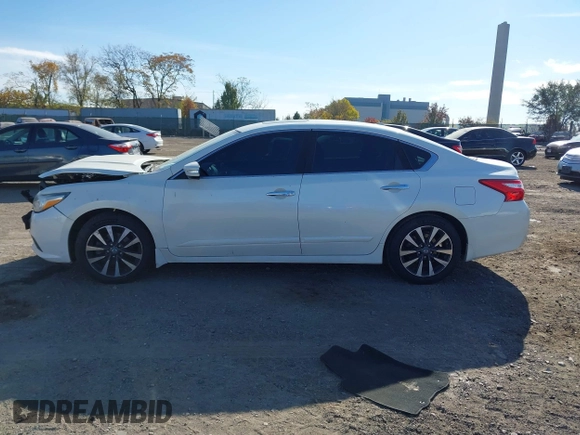 2016 Nissan Altima 2.5 S with VIN 1N4AL3AP9GC126848, listed as a IAAI auction lot 40687085 with 93,044 mi miles. Bid and sale history available at carsss.com. Image 14.