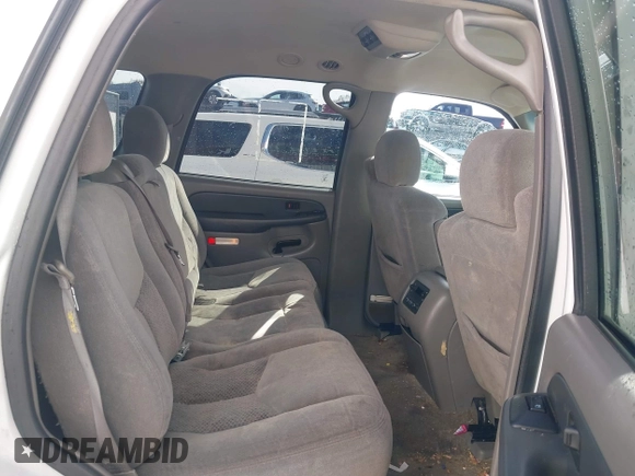 2003 Chevrolet Tahoe LS with VIN 1GNEK13Z63J161362, listed as a IAAI auction lot 41640270 with 241,882 mi miles. Bid and sale history available at carsss.com. Image 8.