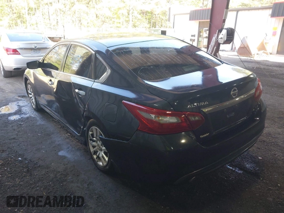 2018 Nissan Altima SV with VIN 1N4AL3APXJC270416, listed as a IAAI auction lot 42059145 with 157,877 mi miles and . Bid and sale history available at carsss.com. Image 3.