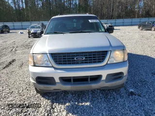 2002 Ford Explorer XLT with VIN 1FMDU73W82UB06413, listed as a Copart auction lot 46323395 with 316,258 mi miles and Salvage title. Bid and sale history available at DreamBid. Image 5.