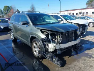 2015 Toyota Highlander Limited z VIN 5TDYKRFH9FS049508, wystawiony jako IAAI lot #41747749 z przebiegiem 225 877 mil mil oraz . Historia ofert i sprzedaży dostępna na DreamBid. Obrazek 1.