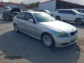 2009 BMW 3 Series 328i with VIN WBAPH77549NM29110, listed as a IAAI auction lot 41709769 with 26,164 mi miles and . Bid and sale history available at DreamBid. Image 1.