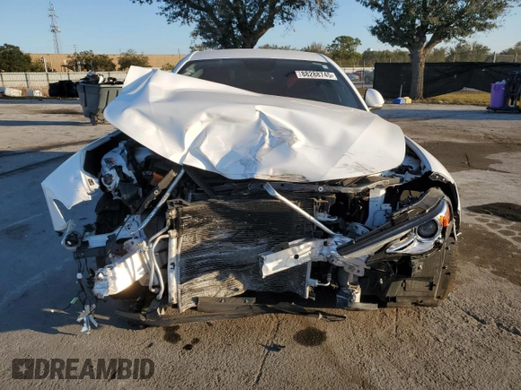 2018 Alfa Romeo Giulia z VIN ZARFAEBN6J7597943, wystawiony jako Copart lot #88288745 z przebiegiem 105 551 mil mil oraz Szkoda całkowita • Salvage title. Historia ofert i sprzedaży dostępna na DreamBid. Obrazek 5.