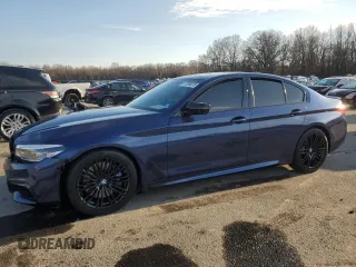2020 BMW 5 Series M550i xDrive z VIN WBAJS7C06LBN95994, wystawiony jako Copart lot #47009075 z przebiegiem Nie podano mil oraz Szkoda całkowita • Salvage title. Historia ofert i sprzedaży dostępna na DreamBid. Obrazek 1.