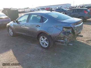 2015 Nissan Altima 2.5 SV with VIN 1N4AL3AP4FC438025, listed as a IAAI auction lot 41657713 with 192,870 mi miles. Bid and sale history available at carsss.com. Image 3.