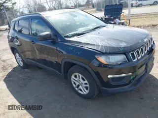 2018 Jeep Compass Sport with VIN 3C4NJCAB1JT301868, listed as a IAAI auction lot 41762166 with 119,933 mi miles. Bid and sale history available at carsss.com. Image 1.