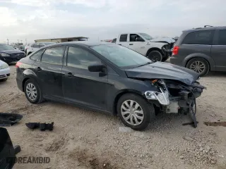 2016 Ford Focus S with VIN 1FADP3E22GL297232, listed as a Copart auction lot 45947005 with 105,497 mi miles and Salvage Title. Bid and sale history available at carsss.com. Image 4.