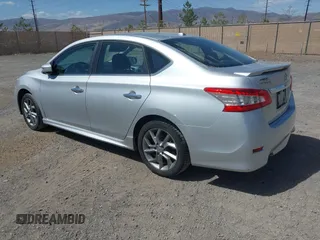 2014 Nissan Sentra SR z VIN 3N1AB7AP2EY223465, wystawiony jako IAAI lot #42371243 z przebiegiem 95 926 mil mil oraz . Historia ofert i sprzedaży dostępna na DreamBid. Obrazek 3.