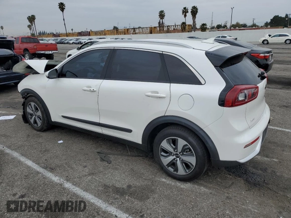 2017 Kia Niro EX with VIN KNDCC3LC9H5055556, listed as a Copart auction lot 89217215 with 115,597 mi miles and Salvage Title. Bid and sale history available at carsss.com. Image 2.