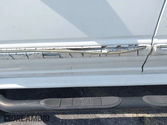 2001 Ford Explorer XLT с VIN 1FMZU63P51UB24634, выставлен на аукционе IAAI как лот 42669627 с пробегом 150 694 миль миль и . История ставок и продаж доступна на DreamBid. Изображение 6.