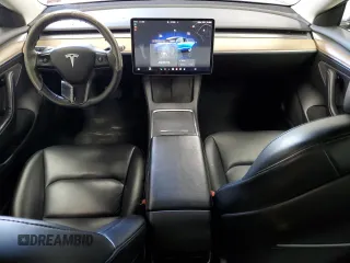 2022 Tesla Model 3 z VIN 5YJ3E1EA1NF185917, wystawiony jako Copart lot #59170725 z przebiegiem 151 149 mil mil oraz Czysty tytuł • Clean title. Historia ofert i sprzedaży dostępna na DreamBid. Obrazek 8.