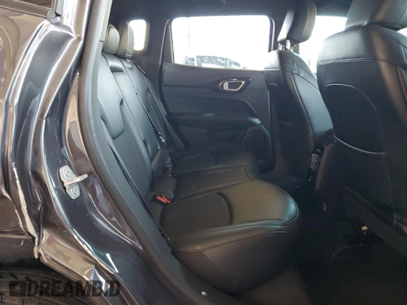 2024 Jeep Compass Latitude z VIN 3C4NJDBN2RT123706, wystawiony jako Copart lot #62509695 z przebiegiem 11 534 mil mil oraz Czysty tytuł • Clean title. Historia ofert i sprzedaży dostępna na DreamBid. Obrazek 11.