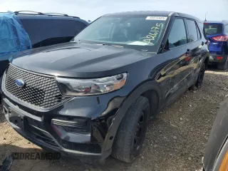 2024 Ford Police Interceptor Utility z VIN 1FM5K8AB0RGA26175, wystawiony jako Copart lot #48976925 z przebiegiem 11 663 mil mil oraz Szkody całkowita. Historia ofert i sprzedaży dostępna na DreamBid. Obrazek 1.