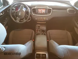 2020 Kia Sorento L with VIN 5XYPG4A37LG635838, listed as a Copart auction lot 46695955 with 119,545 mi miles and Salvage Title. Bid and sale history available at DreamBid. Image 8.