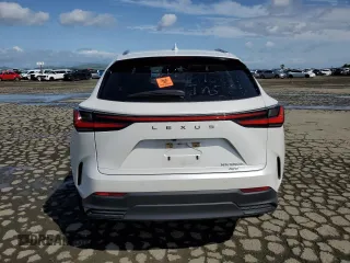 2022 Lexus NX 350h Premium z VIN JTJGKCEZ7N5002255, wystawiony jako Copart lot #51118855 z przebiegiem 22 070 mil mil oraz Szkody całkowita. Historia ofert i sprzedaży dostępna na DreamBid. Obrazek 6.