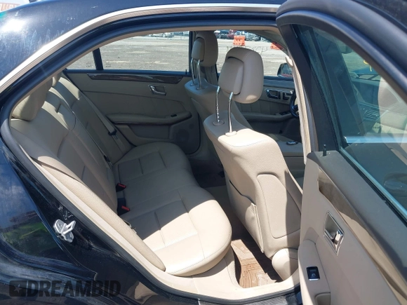 2011 Mercedes-Benz E 350 Luxury с VIN WDDHF8HB6BA430947, выставлен на аукционе IAAI как лот 42378418 с пробегом 89 759 миль миль и . История ставок и продаж доступна на DreamBid. Изображение 8.