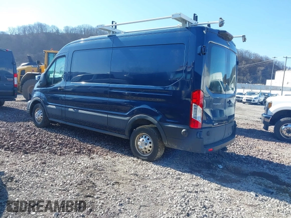 2020 Ford Transit with VIN 1FTBW9CG5LKB38291, listed as a IAAI auction lot 41660584 with 32,579 mi miles. Bid and sale history available at carsss.com. Image 3.
