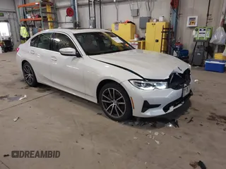 2021 BMW 3 Series 330i xDrive with VIN 3MW5R7J01M8C07735, listed as a IAAI auction lot 41570956 with 70,915 mi miles and . Bid and sale history available at carsss.com. Image 1.