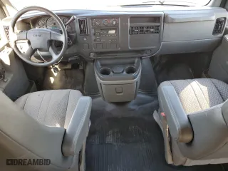 2007 GMC Savana Cargo Van with VIN 1GTGG25U171170258, listed as a Copart auction lot 76138614 with 113,364 mi miles and Clean Title. Bid and sale history available at carsss.com. Image 8.