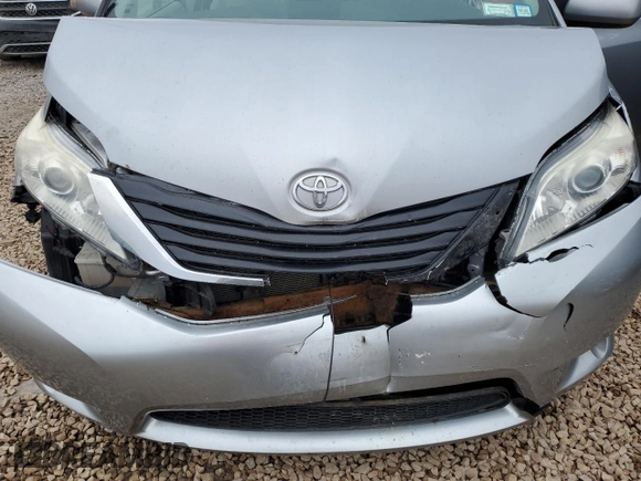 2013 Toyota Sienna LE with VIN 5TDJK3DCXDS053540, listed as a Copart auction lot 50945915 with 210,251 mi miles and Salvage Title. Bid and sale history available at carsss.com. Image 12.