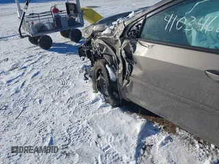 2018 Toyota Corolla L с VIN 2T1BURHEXJC083073, выставлен на аукционе IAAI как лот 41034682 с пробегом 28 730 миль миль и . История ставок и продаж доступна на DreamBid. Изображение 6.