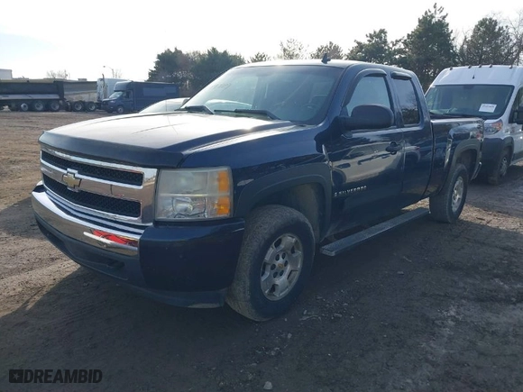 2007 Chevrolet Silverado 1500 LT w/1LT with VIN 2GCEK19J071715585, listed as a IAAI auction lot 41492009 with 265,174 mi miles. Bid and sale history available at carsss.com. Image 2.