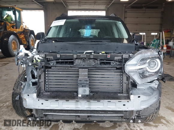2024 Ford Bronco Sport Big Bend z VIN 3FMCR9B68RRF45638, wystawiony jako IAAI lot #42166991 z przebiegiem 2 852 mil mil oraz . Historia ofert i sprzedaży dostępna na DreamBid. Obrazek 12.