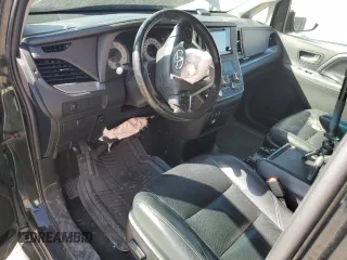 2015 Toyota Sienna SE with VIN 5TDXK3DC1FS655269, listed as a Copart auction lot 53682015 with 100,686 mi miles and Salvage Title. Bid and sale history available at DreamBid. Image 8.