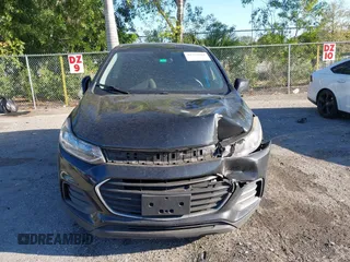 2019 Chevrolet Trax LS with VIN 3GNCJKSB6KL178934, listed as a IAAI auction lot 41772894 with 126,468 mi miles. Bid and sale history available at carsss.com. Image 12.