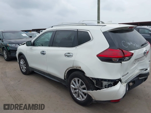 2017 Nissan Rogue SL z VIN JN8AT2MT8HW144260, wystawiony jako IAAI lot #41961989 z przebiegiem 114 627 mil mil oraz . Historia ofert i sprzedaży dostępna na DreamBid. Obrazek 3.