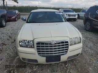 2010 Chrysler 300 Touring with VIN 2C3CA5CV3AH184687, listed as a Copart auction lot 68006024 with 122,272 mi miles and Salvage Title. Bid and sale history available at DreamBid. Image 5.