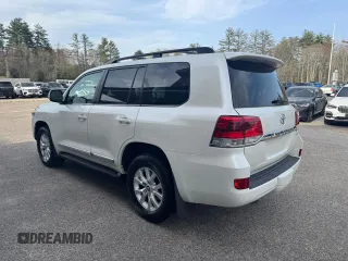 2016 Toyota Land Cruiser z VIN JTMCY7AJ4G4037285, wystawiony jako Copart lot #55363515 z przebiegiem 195 028 mil mil oraz Czysty tytuł • Clean title. Historia ofert i sprzedaży dostępna na DreamBid. Obrazek 3.