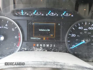 2020 Ford F-250 XL z VIN 1FT7X2B61LED95952, wystawiony jako IAAI lot #42186832 z przebiegiem 119 083 mil mil oraz . Historia ofert i sprzedaży dostępna na DreamBid. Obrazek 14.