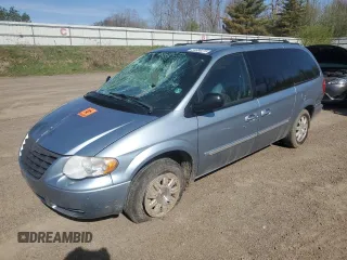2005 Chrysler Town & Country Touring with VIN 2C4GP54L95R562827, listed as a Copart auction lot 54686275 with 91,032 mi miles and Clean Title. Bid and sale history available at carsss.com. Image 1.