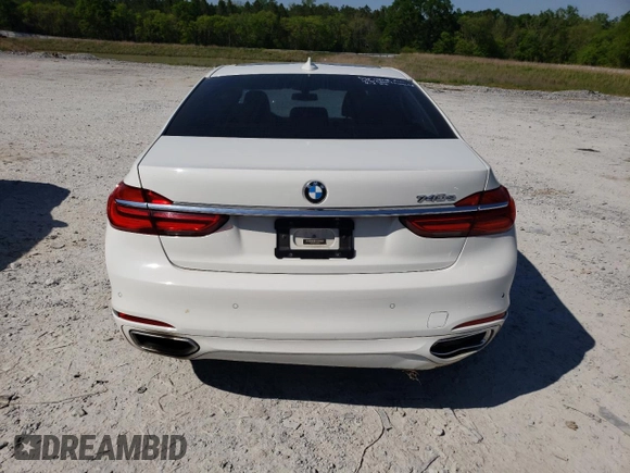 2018 BMW 7 Series 740e xDrive iPerformance with VIN WBA7J2C52JG938442, listed as a Copart auction lot 48070803 with 0 mi miles. Bid and sale history available at carsss.com. Image 6.