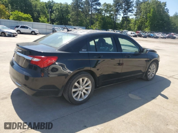 2014 Chrysler 200 Touring z VIN 1C3CCBBB2EN192454, wystawiony jako Copart lot #54772005 z przebiegiem 120 893 mil mil oraz Szkody całkowita. Historia ofert i sprzedaży dostępna na DreamBid. Obrazek 3.