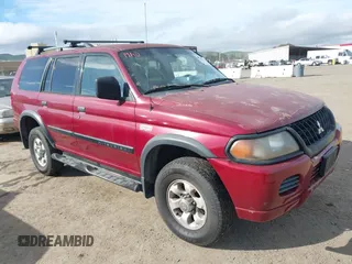 2002 Mitsubishi Montero Sport ES with VIN JA4LS21H82J039059, listed as a IAAI auction lot 41659223 with 147,772 mi miles. Bid and sale history available at carsss.com. Image 1.