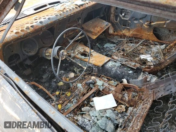 1968 Pontiac Firebird с VIN 22378U175785, выставлен на аукционе Copart как лот 80326554 с пробегом Не указан миль и На запчасти • Non repairable. История ставок и продаж доступна на DreamBid. Изображение 7.