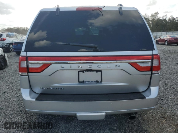 2017 Lincoln Navigator Select z VIN 5LMJJ2HT3HEL08377, wystawiony jako Copart lot #78958064 z przebiegiem 117 470 mil mil oraz Szkoda całkowita • Salvage title. Historia ofert i sprzedaży dostępna na DreamBid. Obrazek 6.