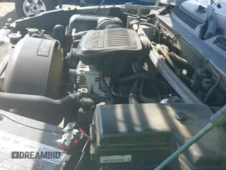 2005 Dodge Dakota SLT с VIN 1D7HE48K85S275411, выставлен на аукционе IAAI как лот 42151119 с пробегом 195 876 миль миль и . История ставок и продаж доступна на DreamBid. Изображение 20.