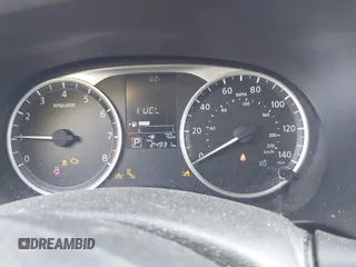 2022 Nissan Kicks S z VIN 3N1CP5BV2NL531339, wystawiony jako IAAI lot #41960255 z przebiegiem 24 931 mil mil oraz . Historia ofert i sprzedaży dostępna na DreamBid. Obrazek 7.