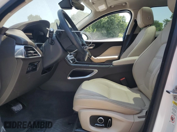 2020 Jaguar F-Pace 25t Prestige z VIN SADCK2FX1LA630796, wystawiony jako Copart lot #62261985 z przebiegiem 13 431 mil mil oraz Szkoda całkowita • Salvage title. Historia ofert i sprzedaży dostępna na DreamBid. Obrazek 7.